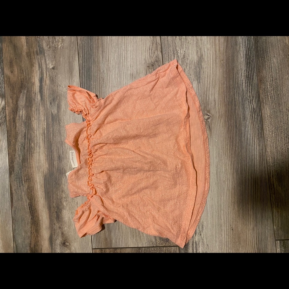 Cold Shoulder Top - Picture 2 of 4